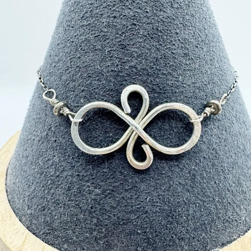 Sterling Silver Infinity Everlasting Friendship Knot Symbol Bracelet Sodalite 7”